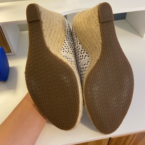 Vintage Micheal Kors Wedges - Picture 5 of 6